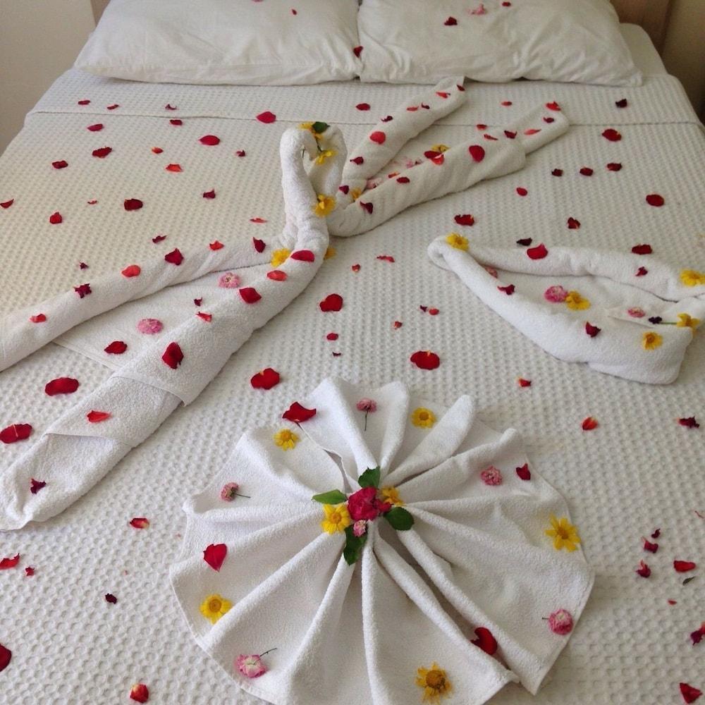 Besik Hotel Fethiye Bagian luar foto
