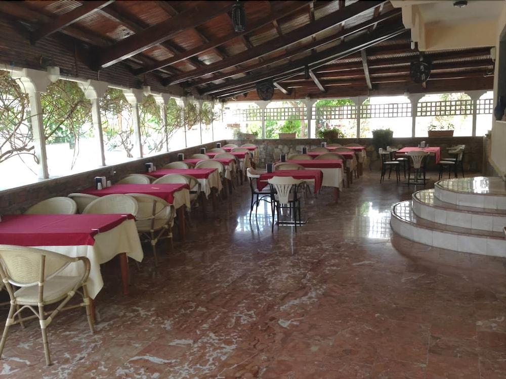 Besik Hotel Fethiye Bagian luar foto