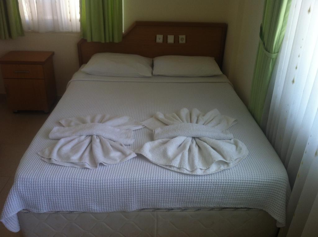 Besik Hotel Fethiye Bagian luar foto